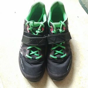 Innov8 Weightlifting Shoes